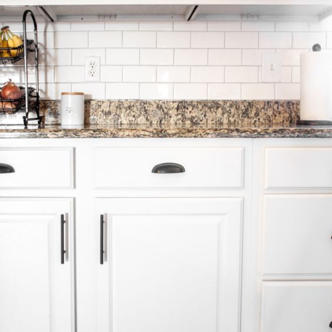 How to Style Fantasy Brown Granite Countertops • GranitePro Remodeling